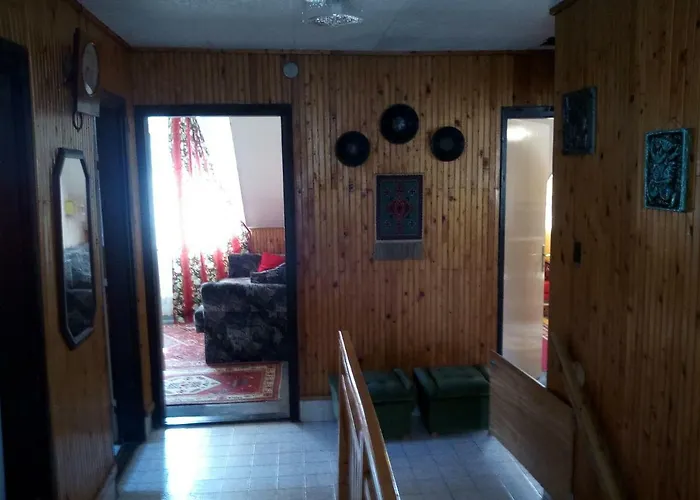 Sara Paradfuerdo Apartmán